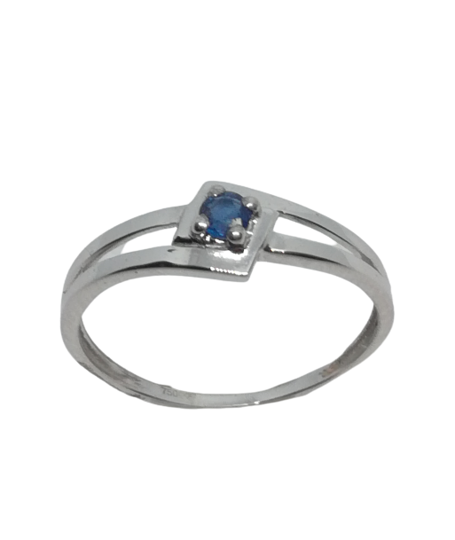 Bague en or gris, saphir en ligne