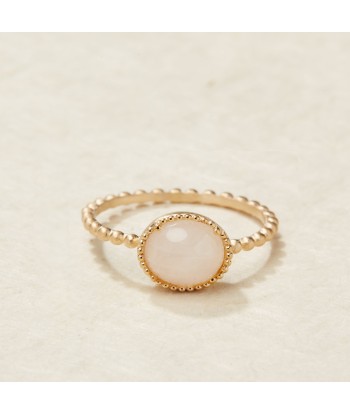 Bague perlée sertie de Quartz rose ovale en plaqué or pas cher 